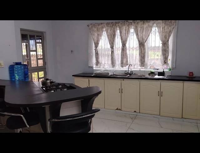 5 BEDROOM HOUSE FOR SALE IN SILVERGLEN